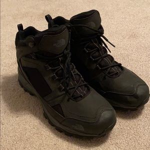 The North Face Men’s Boots (Size 9.5)